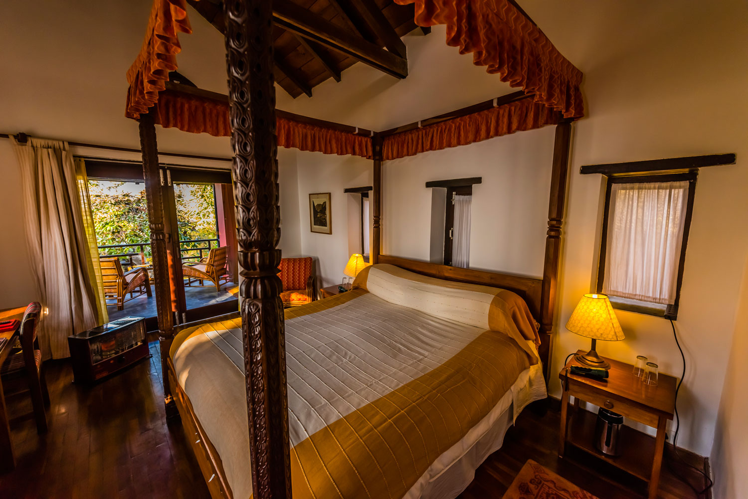 Room-Interior-Harrington