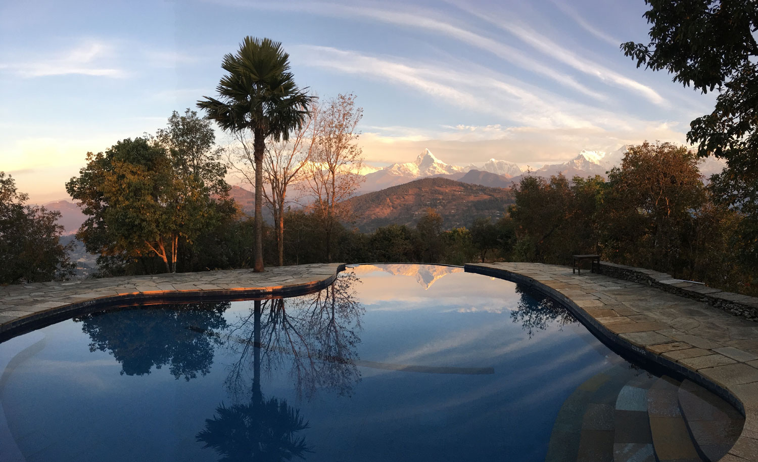 TMPL-Lodge---Pool-winter-dawn
