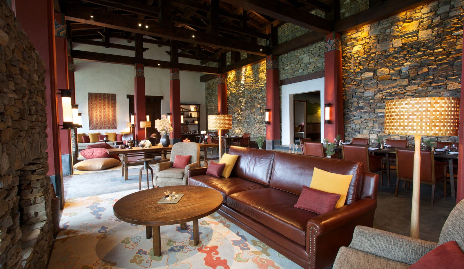 Gangtey-Lodge-Lounge-Dining-7
