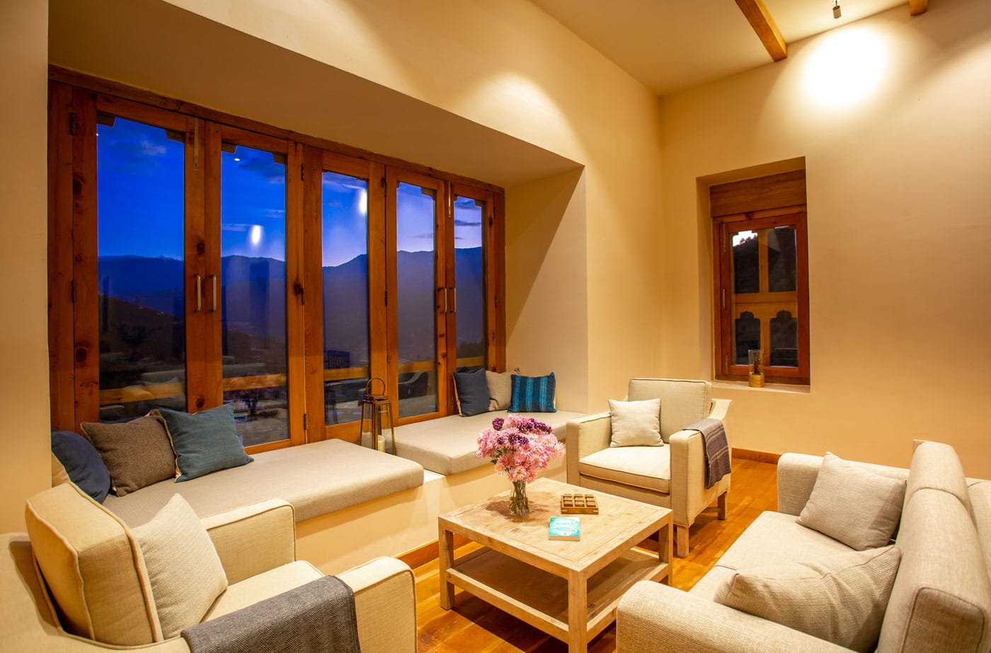 Sanctuary---lounge-area