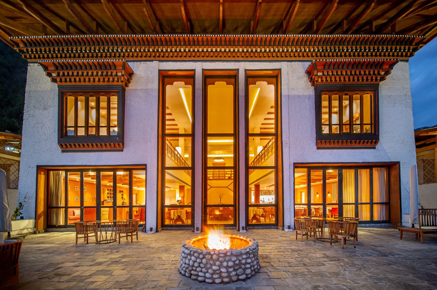 Sanctuary---terrace-with-fire-place