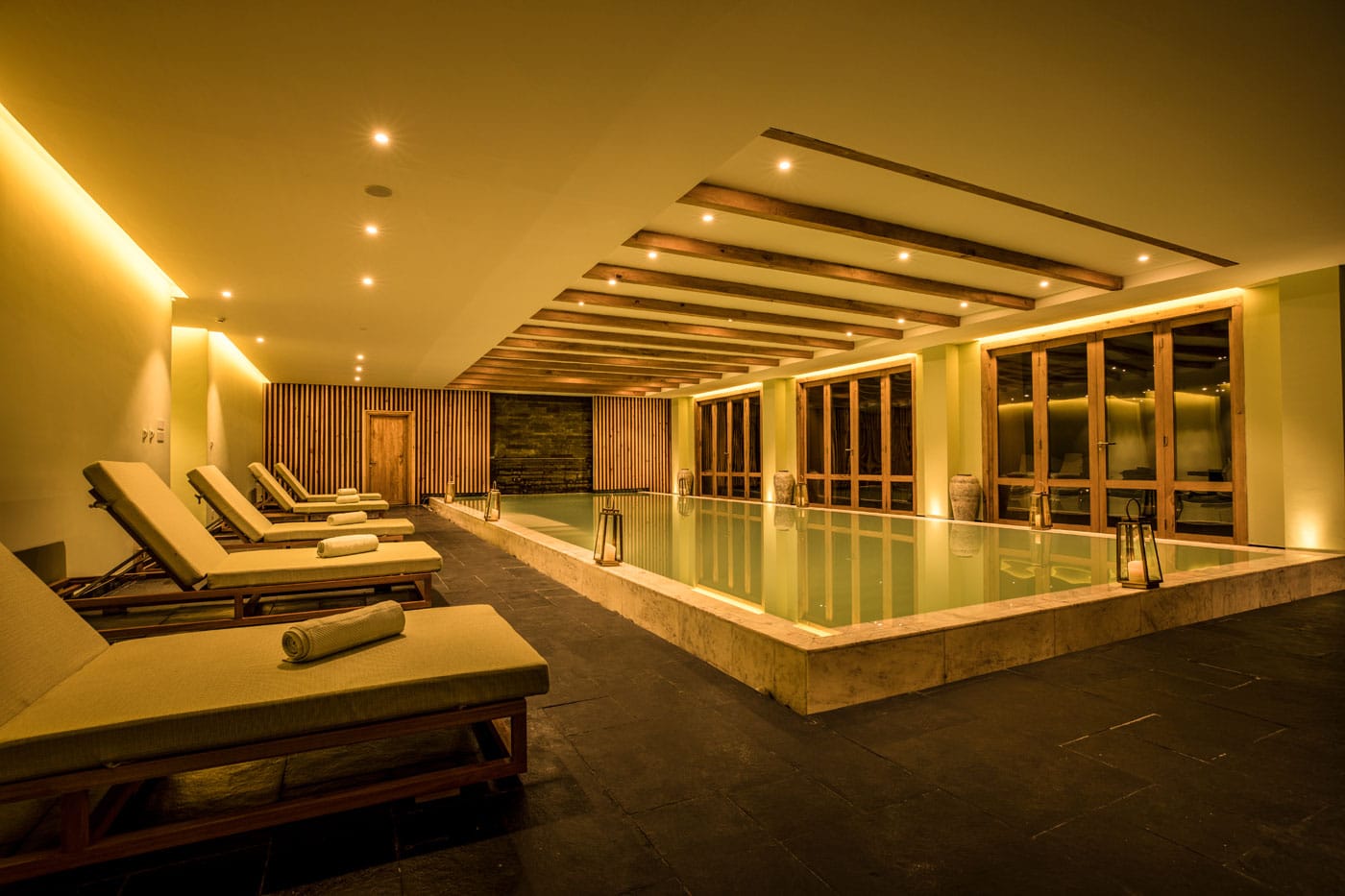 Spa---pool-at-night