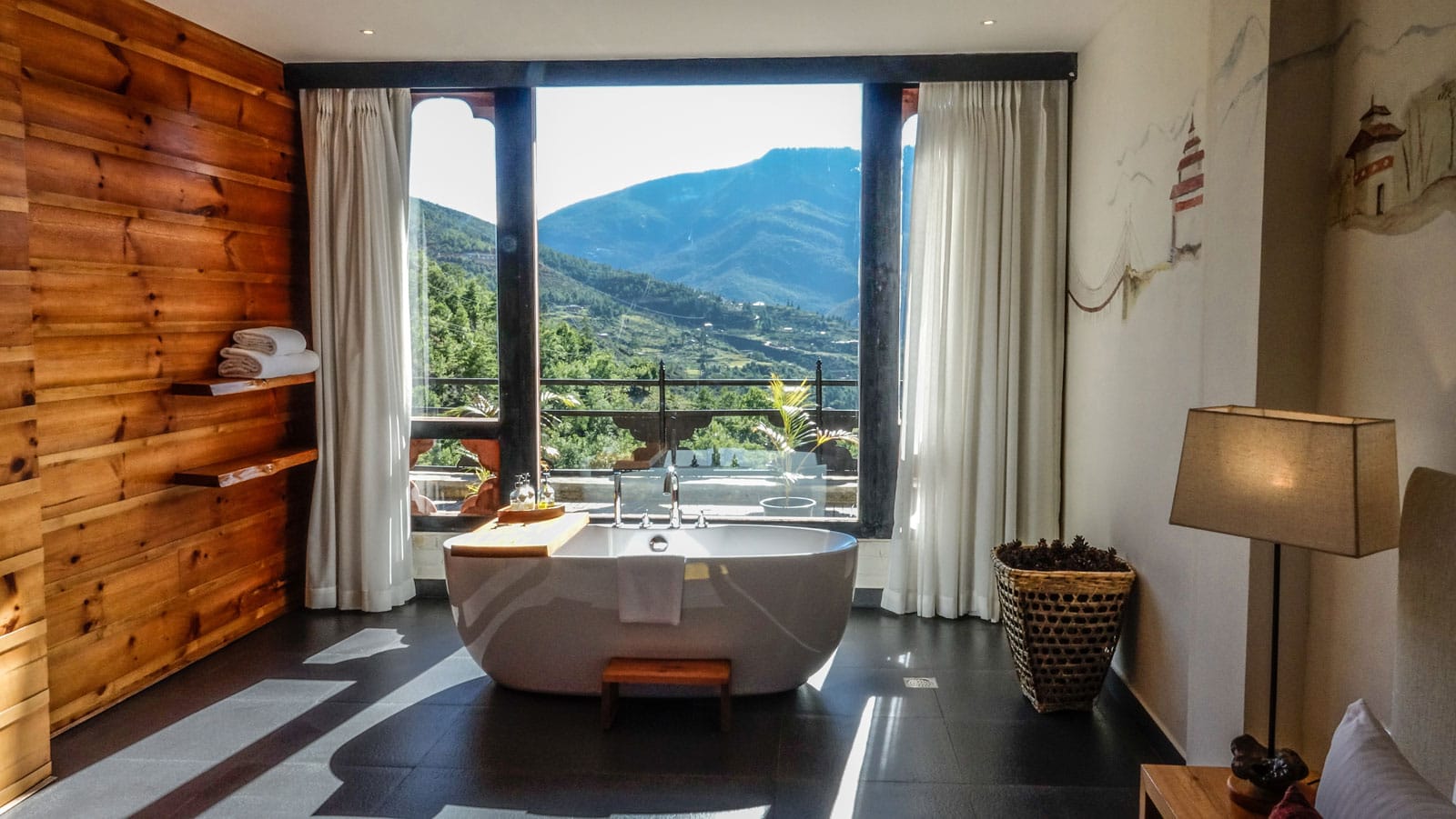 The-Postcard-Dewa,-Thimphu-15